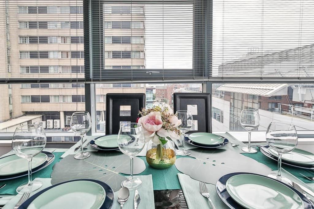 דירות The Exclusive Gem Of Leeds - Sleeps 8 מראה חיצוני תמונה